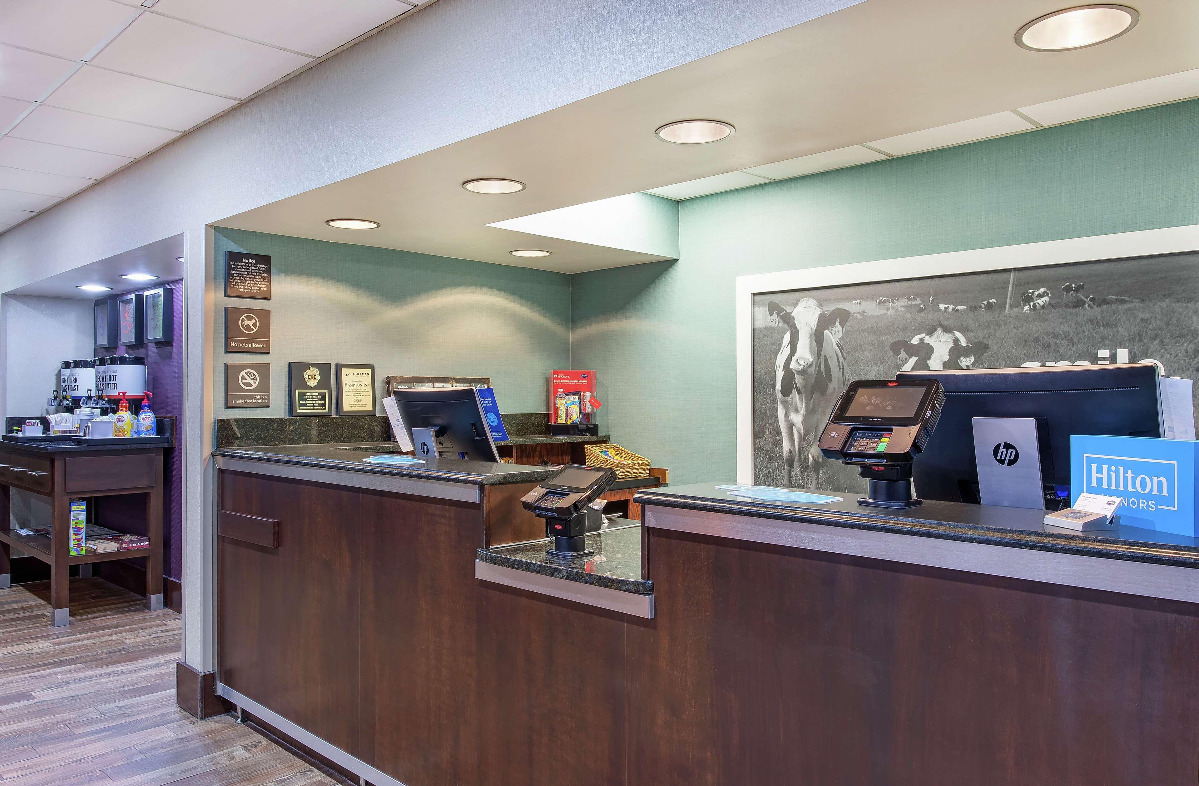 Hampton Inn Cullman Buitenkant foto