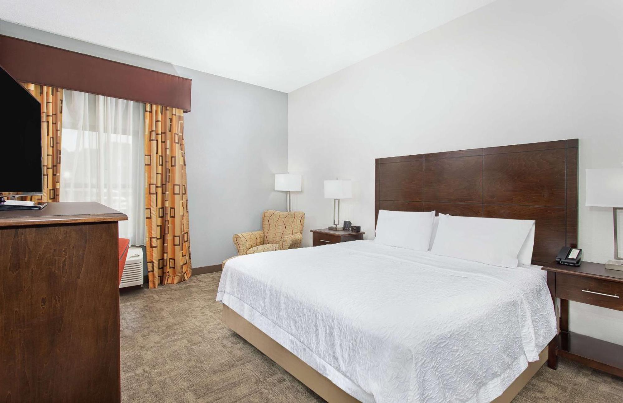 Hampton Inn Cullman Buitenkant foto