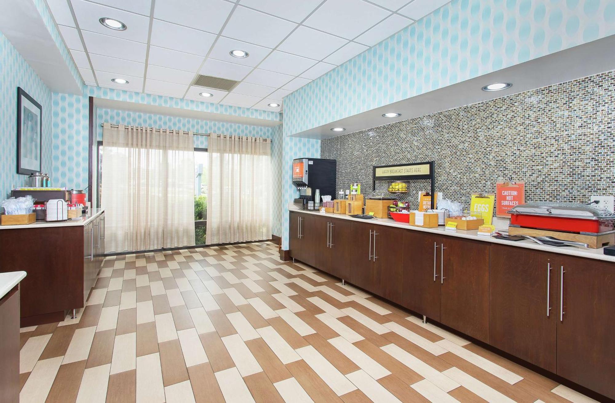 Hampton Inn Cullman Buitenkant foto