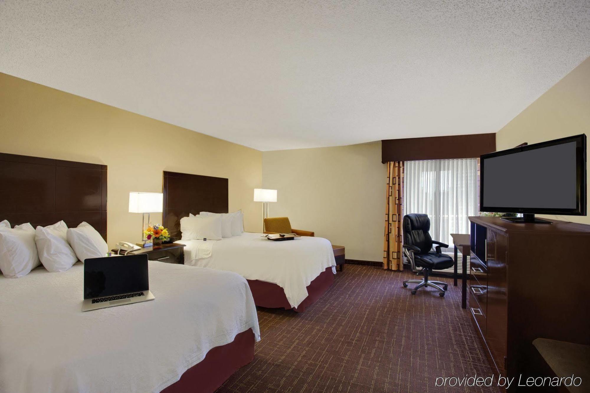Hampton Inn Cullman Buitenkant foto
